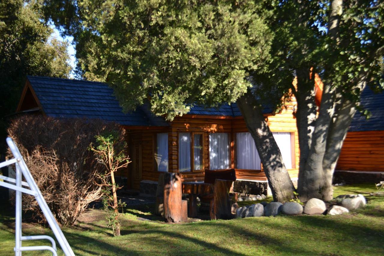 Cabanas Akermann Villa La Angostura Exterior photo